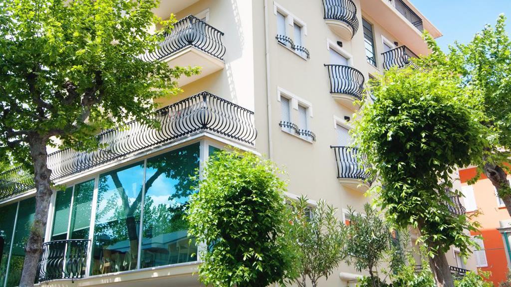 Hotel Aria Di Mare - Bed & Brunch In Centro A リッチョーネ エクステリア 写真