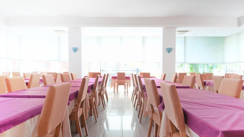 Hotel Aria Di Mare - Bed & Brunch In Centro A リッチョーネ エクステリア 写真